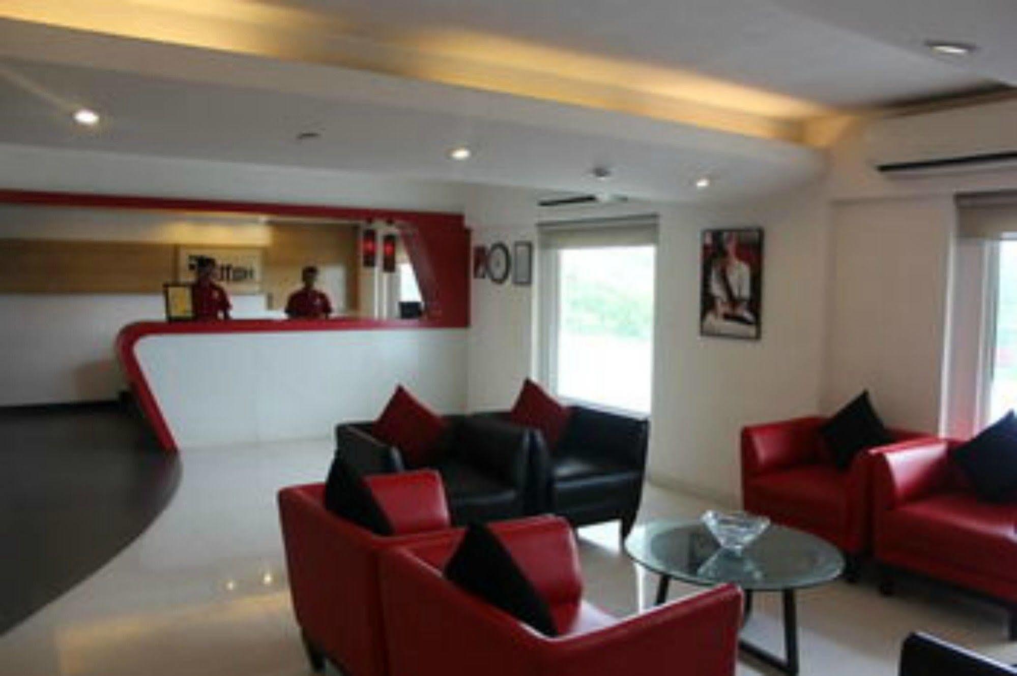 Red Fox By Lemon Tree Hotels, Jaipur Ngoại thất bức ảnh