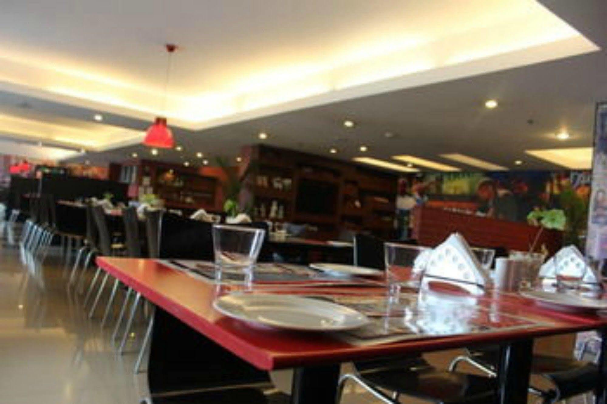 Red Fox By Lemon Tree Hotels, Jaipur Ngoại thất bức ảnh